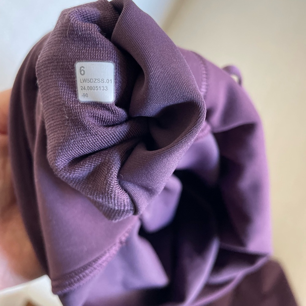 Lululemon Wunder Train Contour Fit High Rise Tight 25” Grape Thistle size 6 - Picture 4 of 4